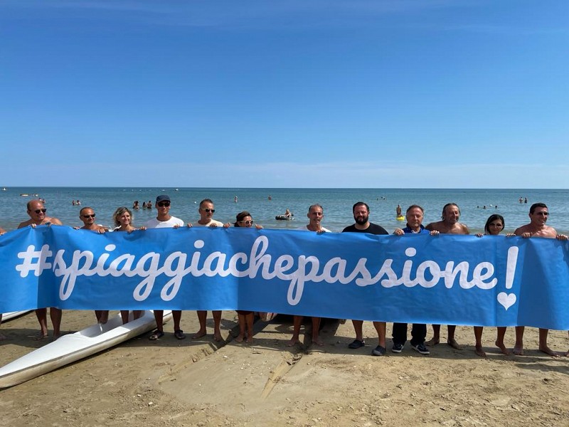 il flashmob degli operatori balneari