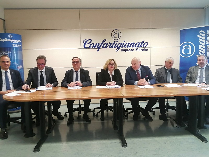 GIOVANI, IMPRESE, LAVORO