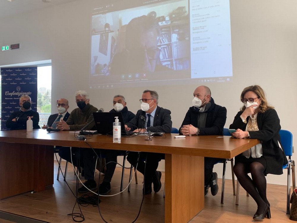 Il caro gasolio rischia di fermare il trasporto 